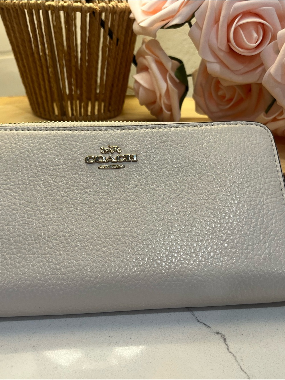 Coach Pebbled Zip Wallet in Light Cream with Gold Logo